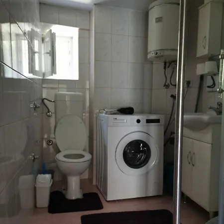 In The Center, Quiet Environment Apartment